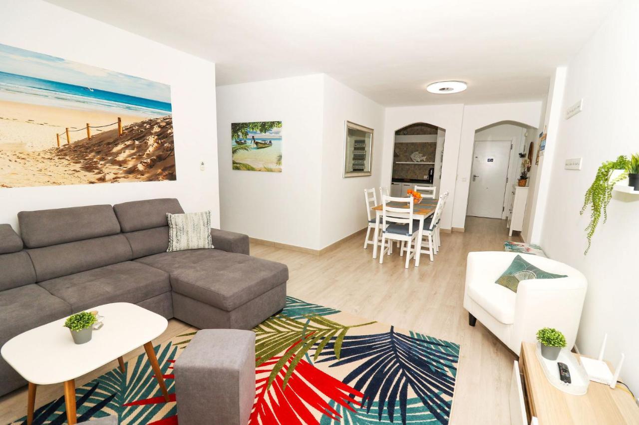 Family Apartment Walking Distance To The Sea And All Amenities Sitio de Calahonda Bagian luar foto