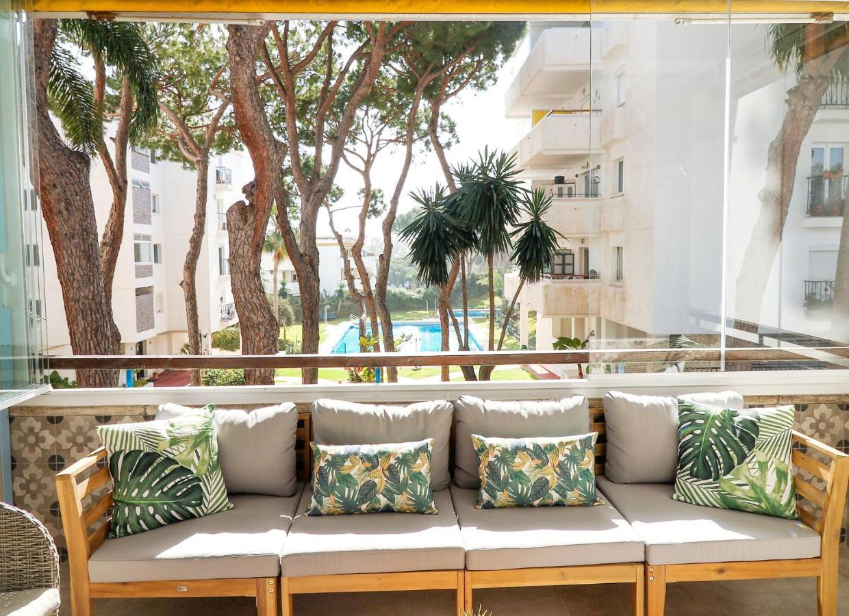Family Apartment Walking Distance To The Sea And All Amenities Sitio de Calahonda Bagian luar foto