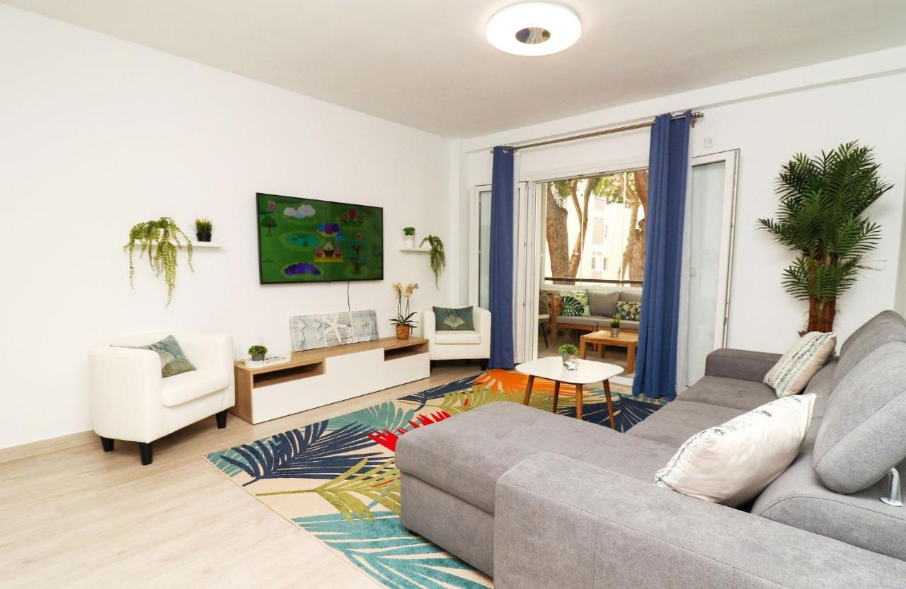 Family Apartment Walking Distance To The Sea And All Amenities Sitio de Calahonda Bagian luar foto