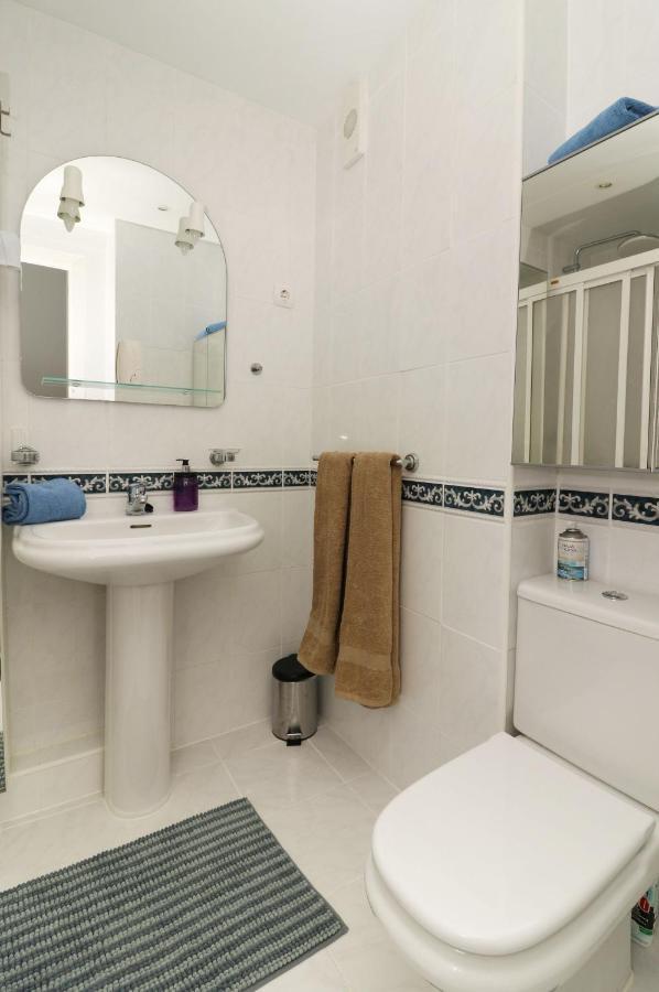Family Apartment Walking Distance To The Sea And All Amenities Sitio de Calahonda Bagian luar foto