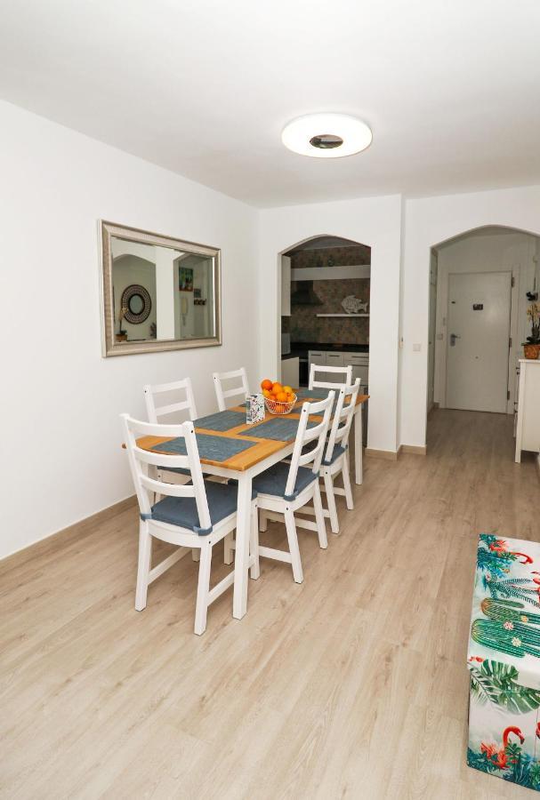 Family Apartment Walking Distance To The Sea And All Amenities Sitio de Calahonda Bagian luar foto