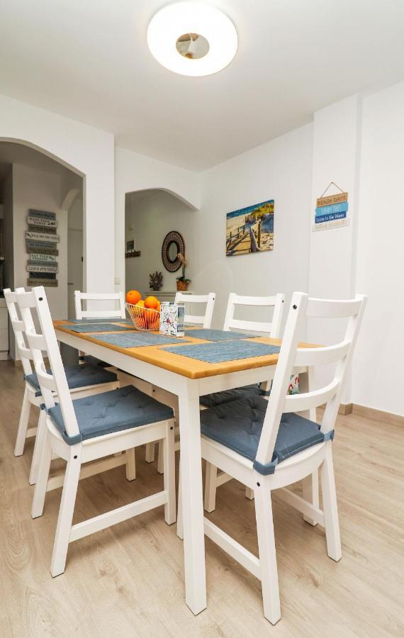Family Apartment Walking Distance To The Sea And All Amenities Sitio de Calahonda Bagian luar foto